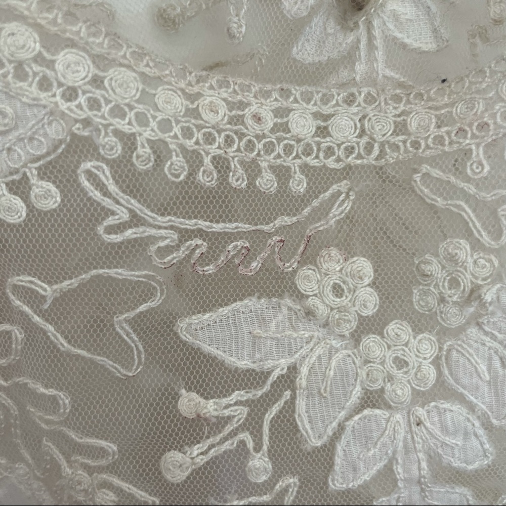 LABEL Ritu Kumar Lace/Mesh Embroidered Top - Picture 5 of 7
